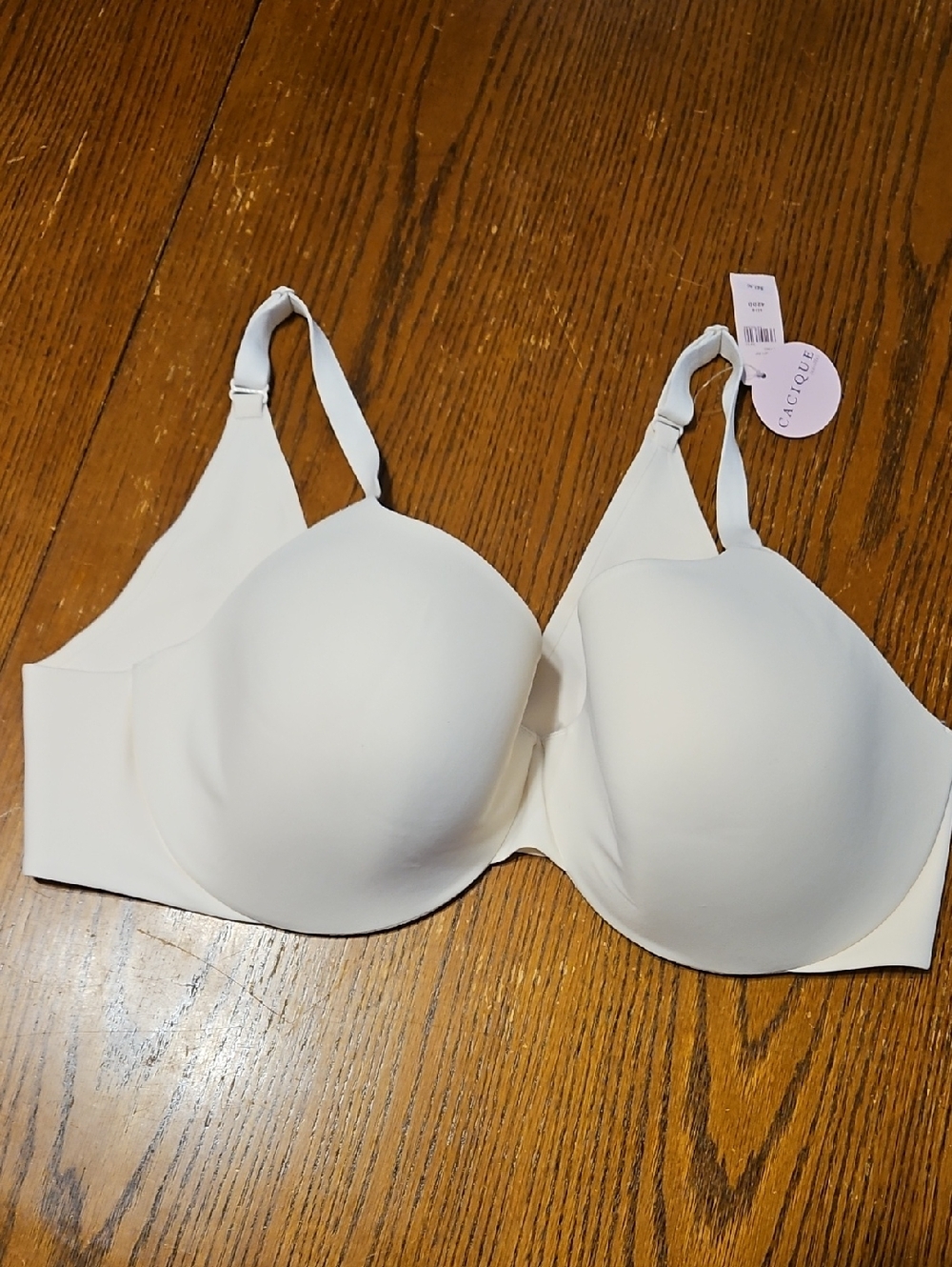 Cacique Smooth Convertible T-Shirt Bra in Ivory